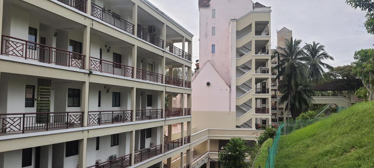 Paradise Seaview Homestay Port Dickson Exterior photo